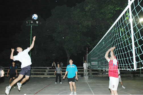 职工排球赛完满结束