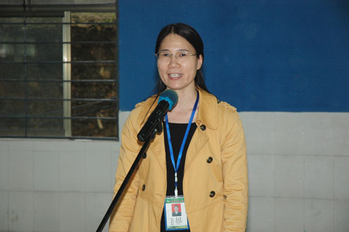 我校举行2014年春季学期“钦农杯”学生气排球比赛开幕式