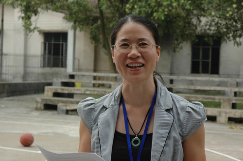 我校开展敬老节系列活动