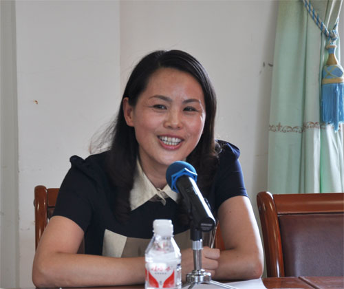 我校召开校友代表座谈会