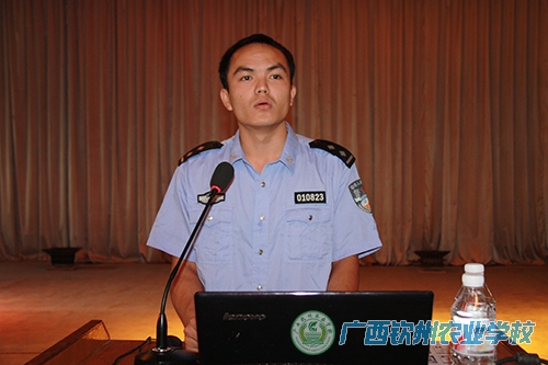 加强法制教育，共创和谐钦农