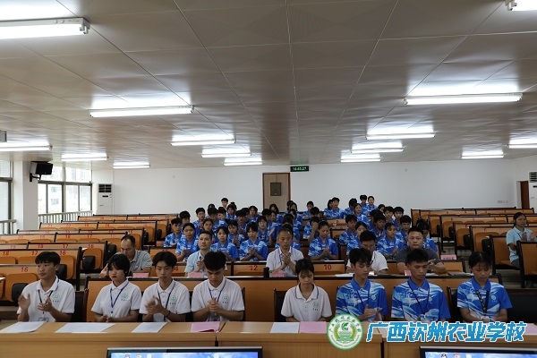 我校组织召开第三十九次学生代表大会