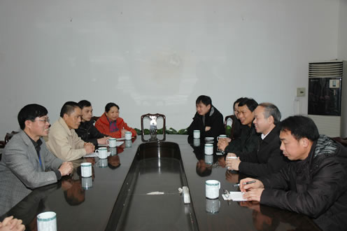 广西玉林农业学校领导老师到我校参观交流