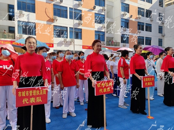我校老年门球代表队喜获钦州市第九届”多彩金秋“文化活动离退休干部门球比赛一等奖