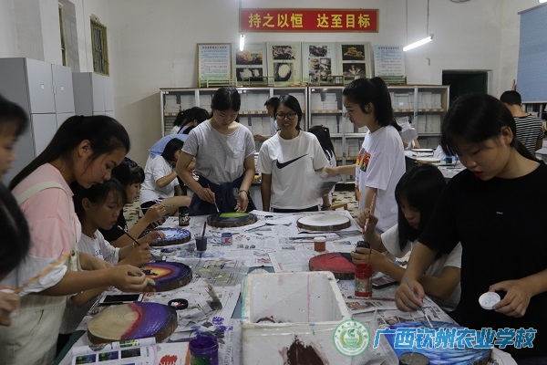 职业教育活动周系列报道之四——苦练技能 积极备战