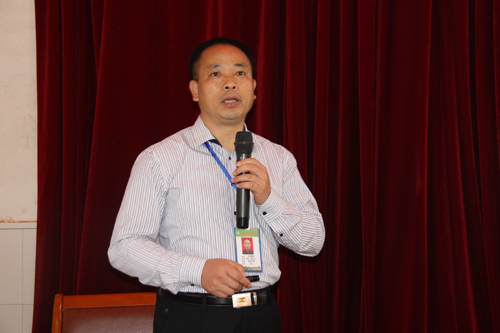 广西钦州农业学校第十届教职工代表大会第三次会议召开