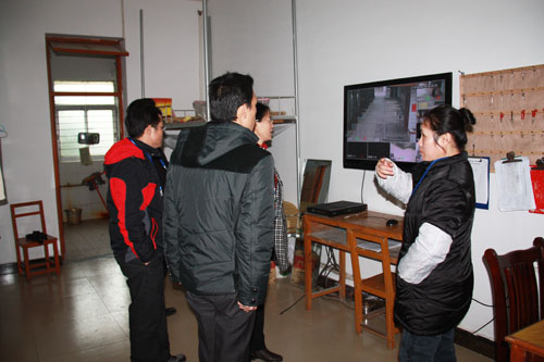 我校开展2014年春季学期开学初安全大检查