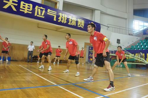 我校教职工气排球队参加广西机关单位气排球总决赛进入16强