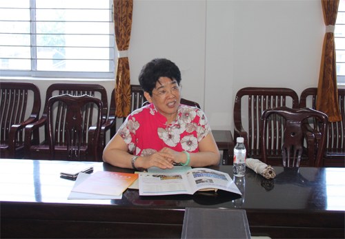 广西八桂职教网廖丽娟总编到我校调研指导工作