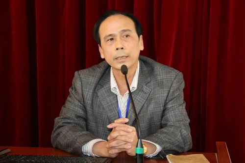 钦州农校召开专题会议传达农业厅厅属院校职业教育工作会议精神